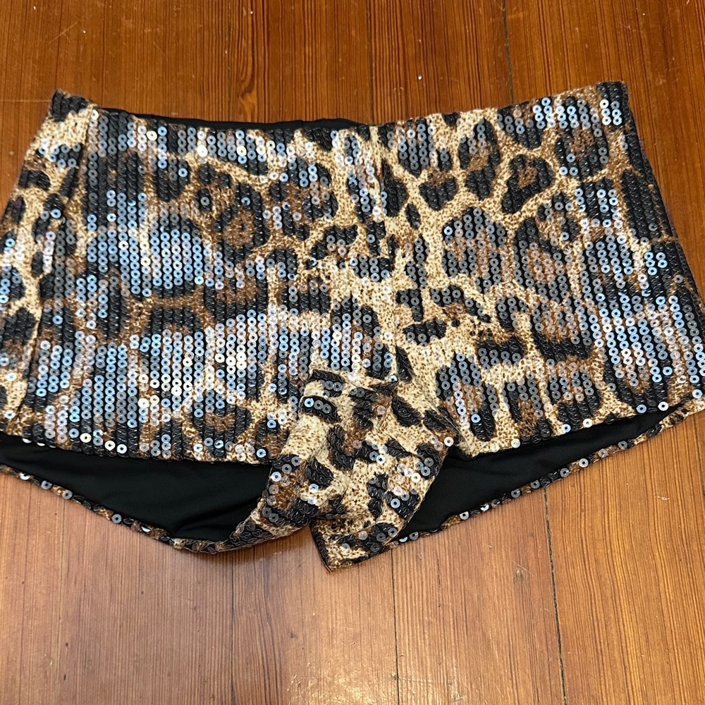 Leopard Sequin Women's Shorts from edikted